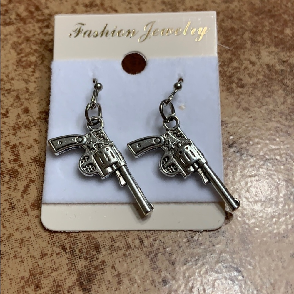 3/$10 - Pierced Gun earrings NWOT